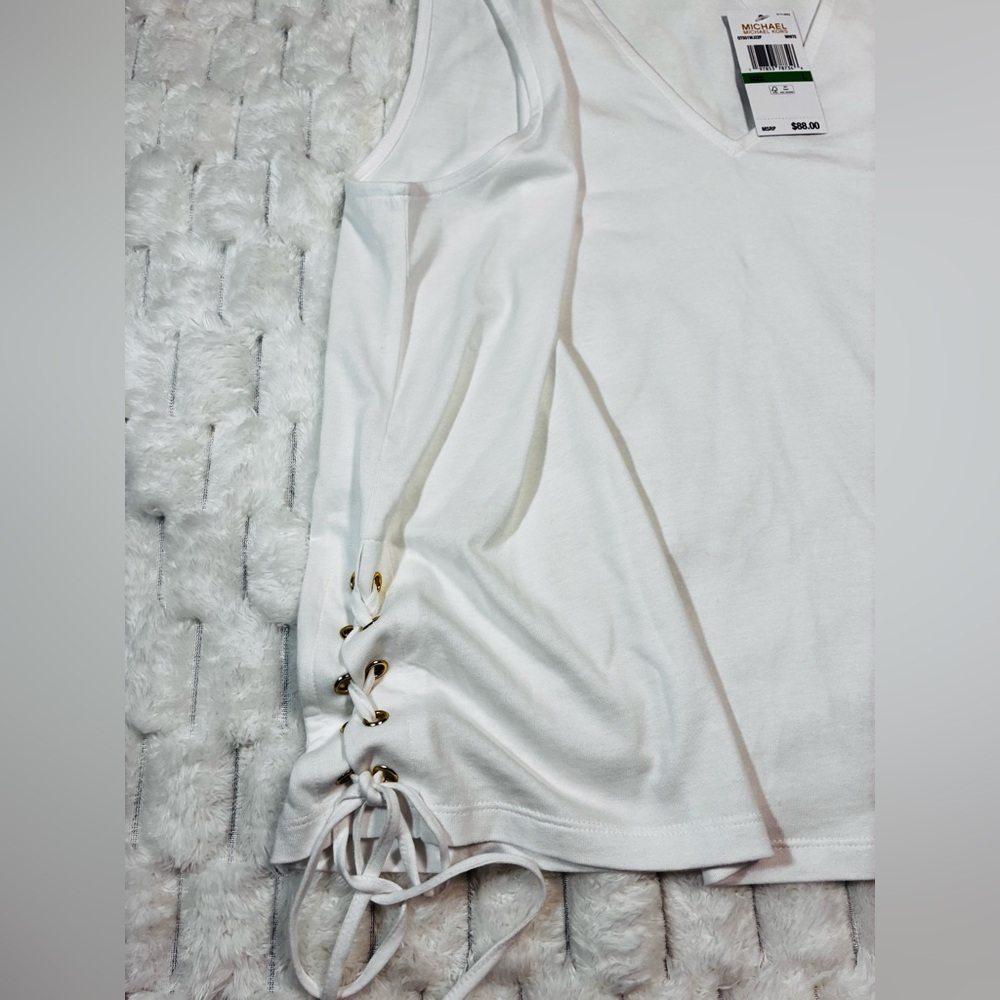 Michael Kors White Loose Fit Sleeveless Cutout Blouse - Size L - Picture 10 of 11